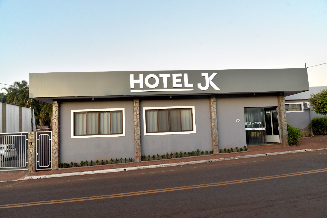 Fachada do Hotel JK